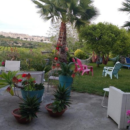 A Lumia Villa Noto Exterior photo